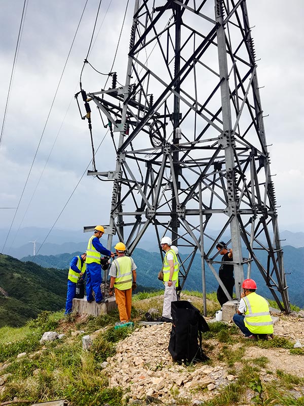 鉆進(jìn)-(18).jpg 鉆進(jìn)-(18).jpg